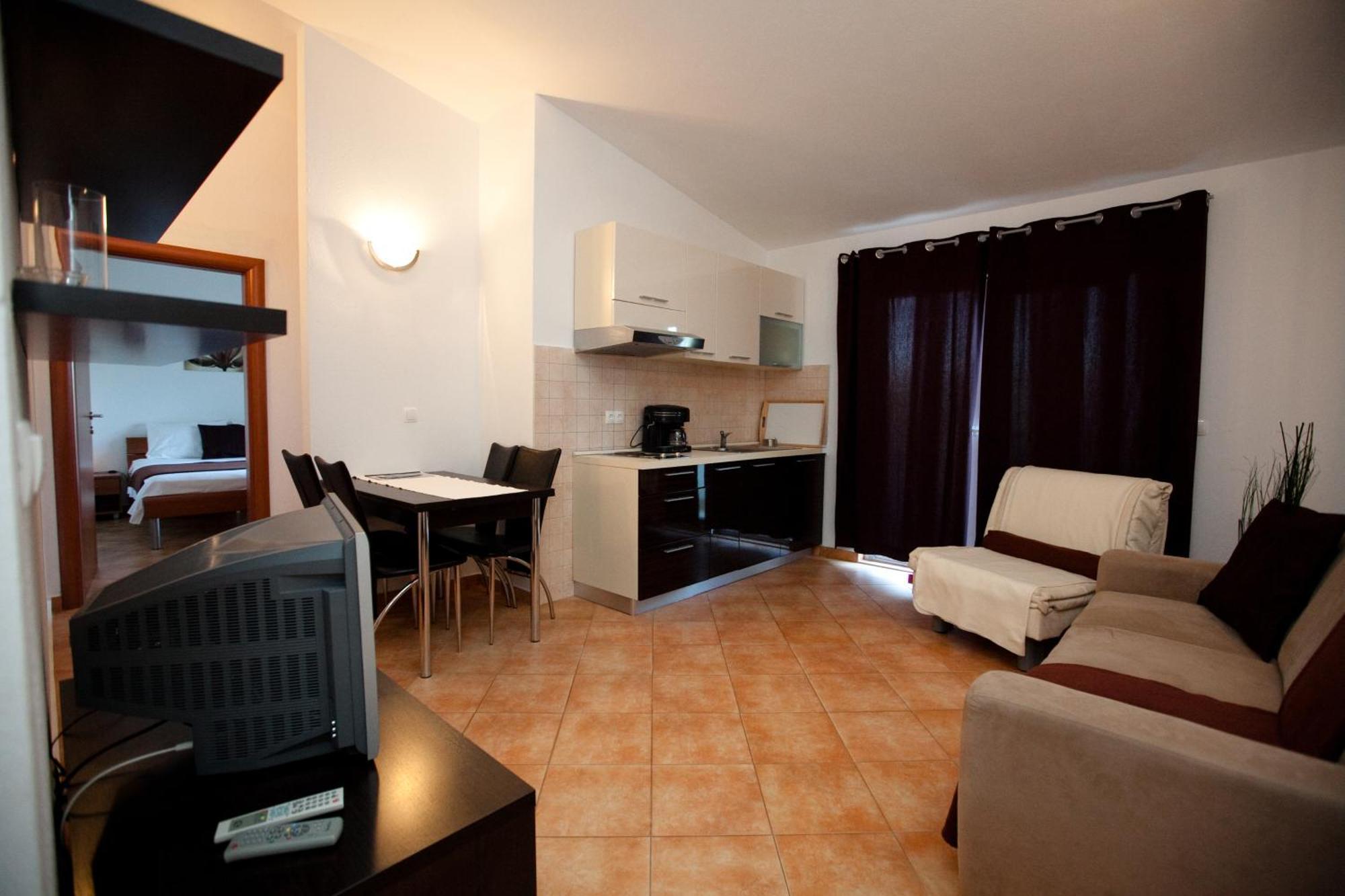Apartments Antonella Trogir Exterior foto